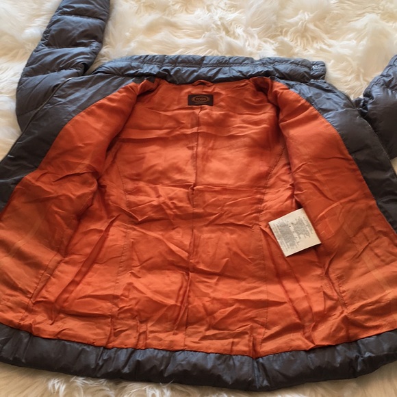Authentic Tod’s Gray Down/Feather Winter Jacket - Picture 8 of 16